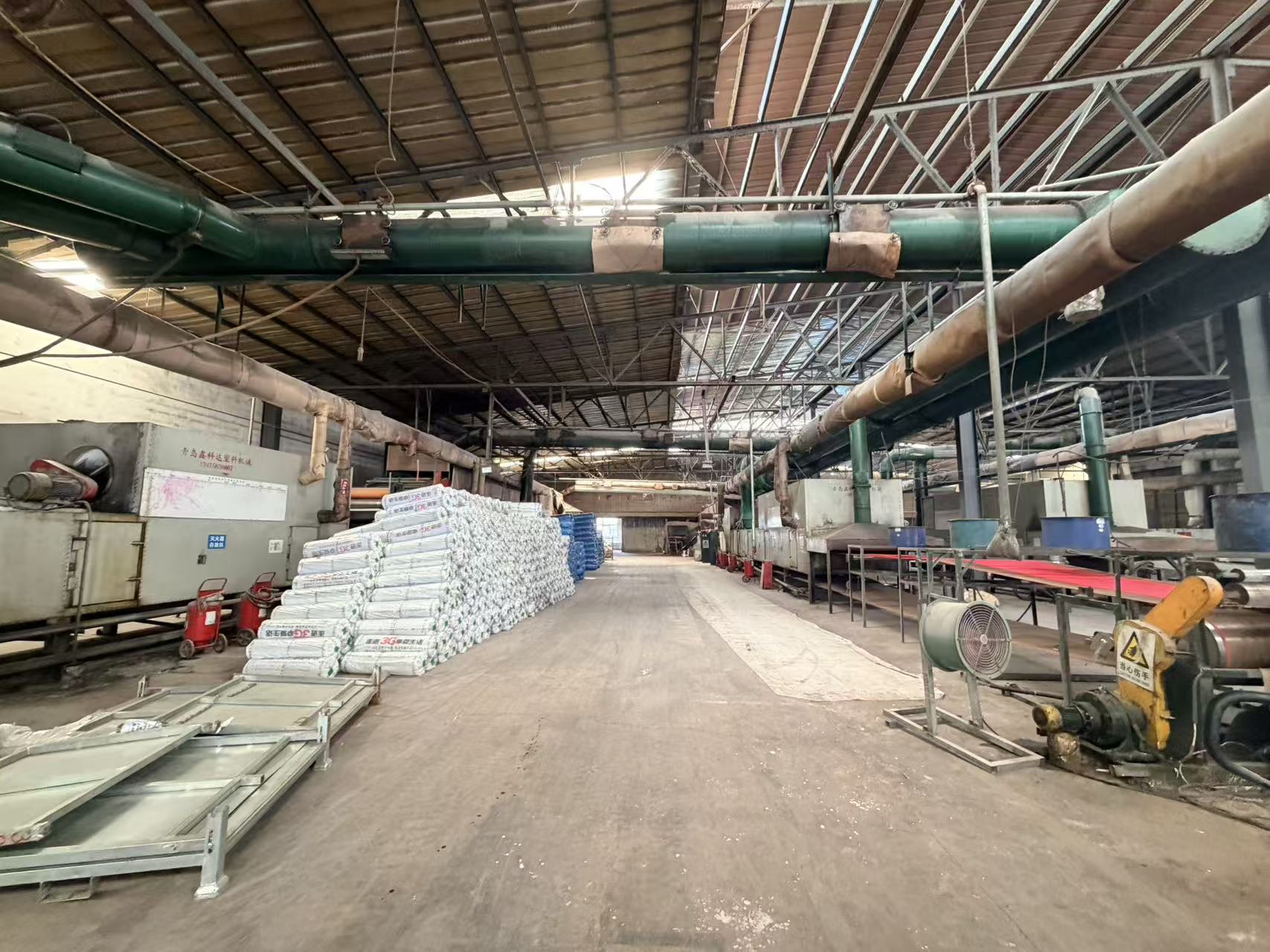 Gold mining mat factory production hall