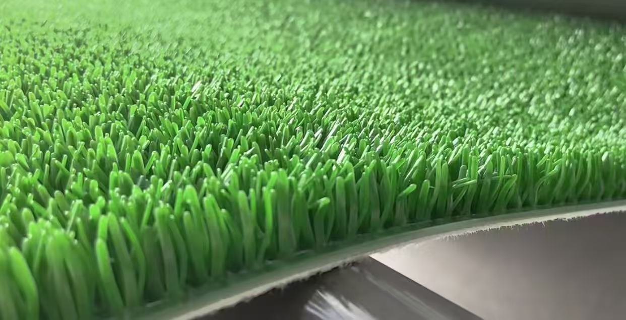 Close view of PE gold mining mat surface